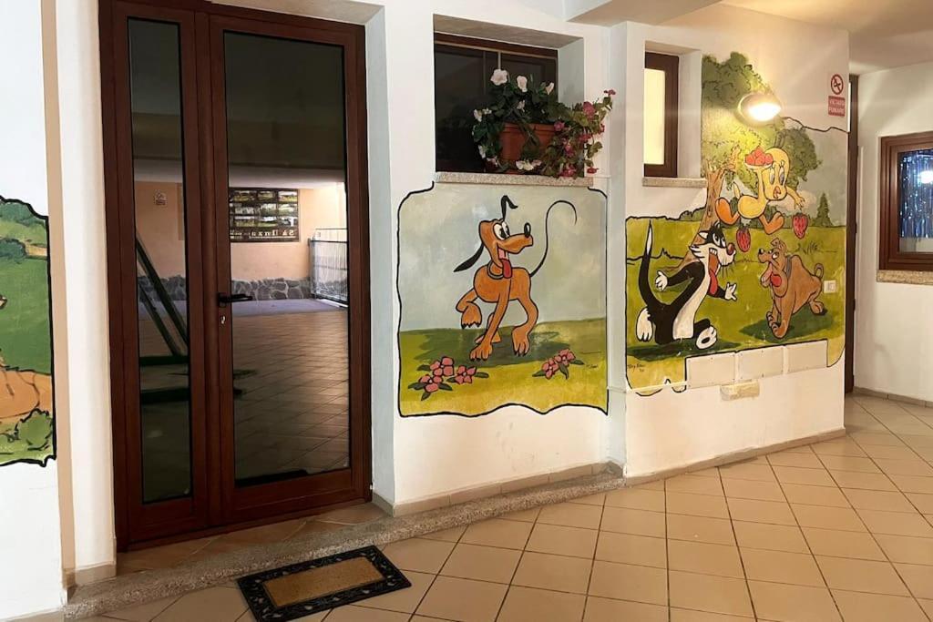 Looney Tunes Home Olbia Exteriör bild
